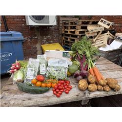 The Organic Feast Box