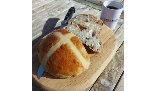Hot Cross Sourdough